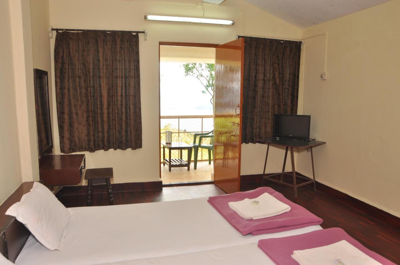 Koyna Lake Resort Koynanagar Esterno foto