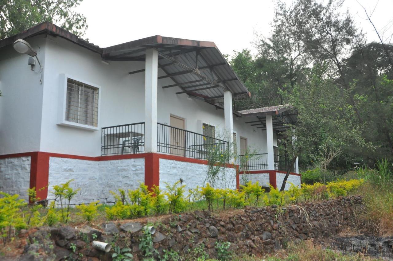 Koyna Lake Resort Koynanagar Esterno foto